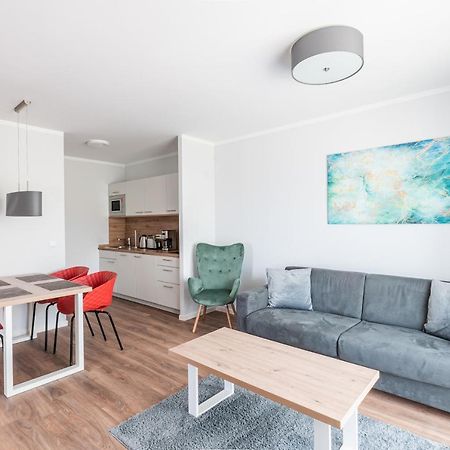 Sporthotel Neuruppin - Apartmenthaus Mit Ferienwohnungen Exterior foto